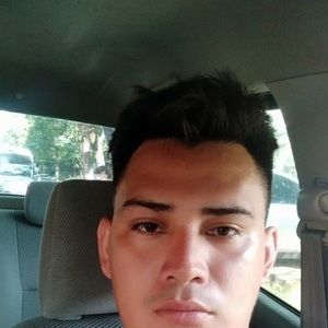 Meet your Posher, Erick anibal